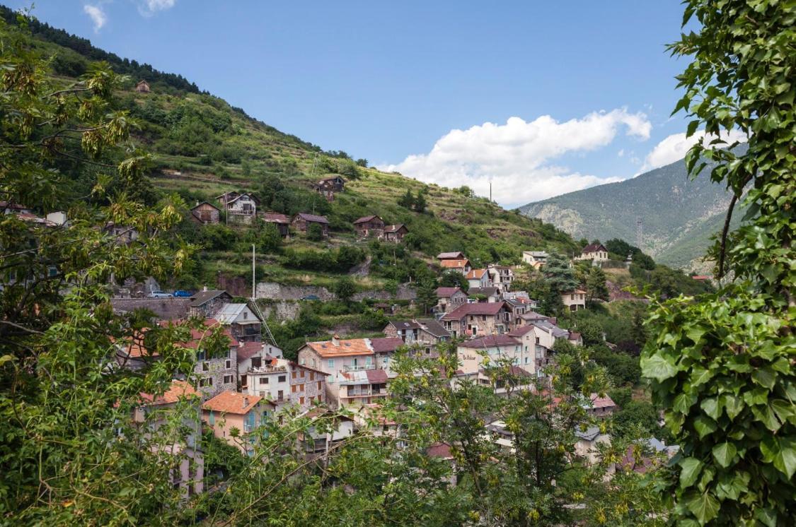 Auberge Lo Robur Roure Luaran gambar