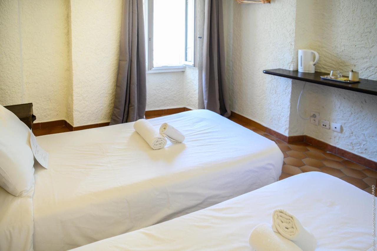 Auberge Lo Robur Roure Luaran gambar